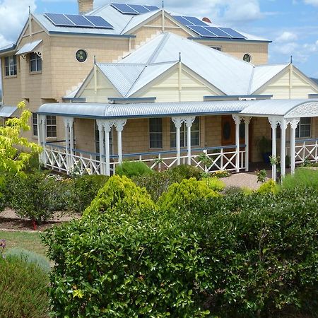 Grovely House Acomodação com café da manhã Stanthorpe Exterior foto